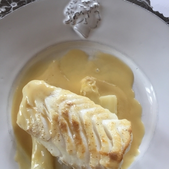 Fish and white asparagus