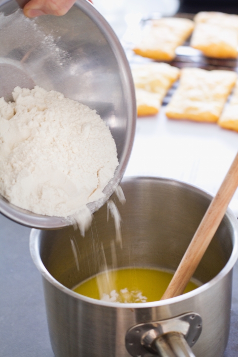 Step by step choux pastry 4