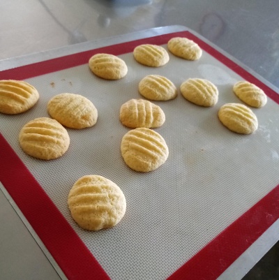 Alex Dallas coconut cookies3