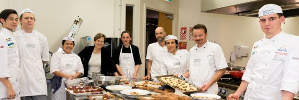 Kitchen group crop2
